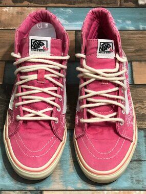 Vans HELLO KITTY Skateboard Shoes Sneaker High Top Pink Size Men's 6 Women's 7.5